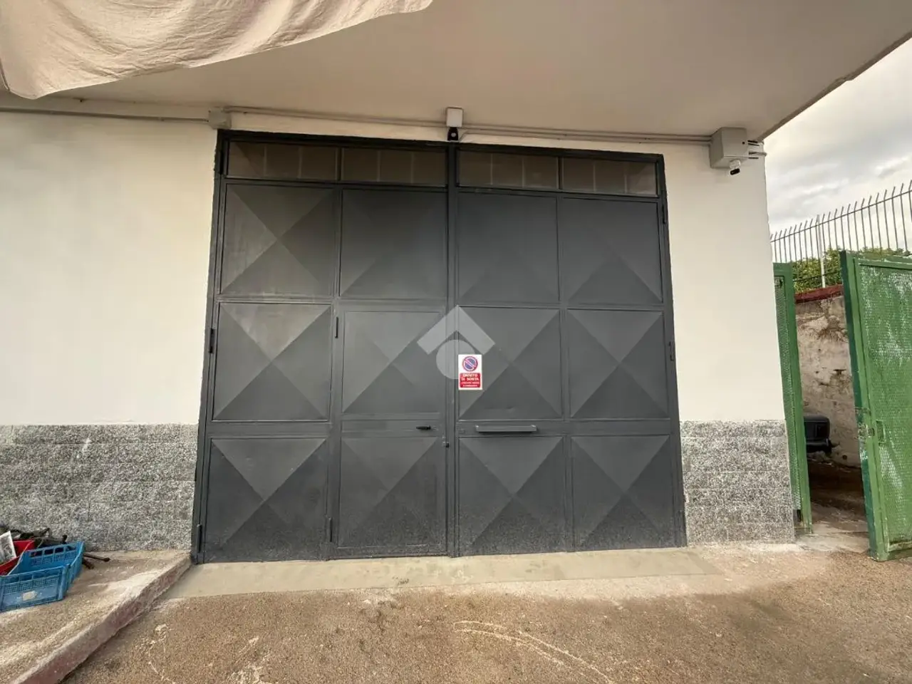 Magazzino in Via M. Falconi 11, San Sebastiano Al Vesuvio, {3} - Foto 2