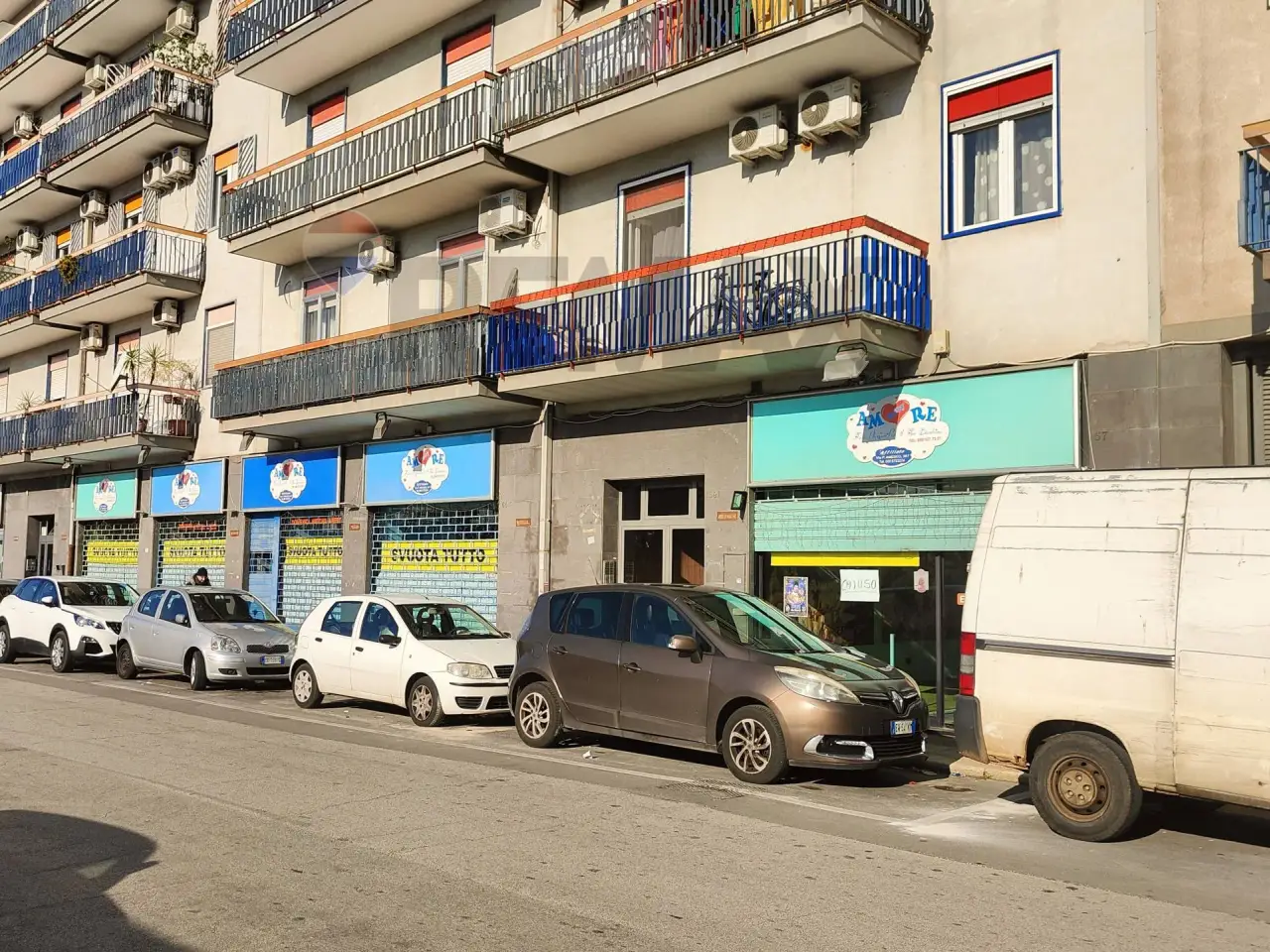Negozio in Via Mario Pagano 57, Bari, {3} - Foto 1