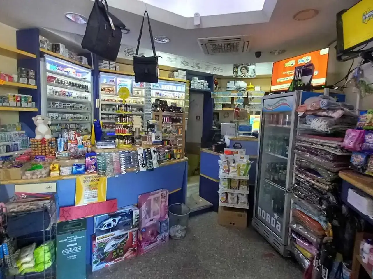 Tabaccheria in Rimini, Rimini, {3} - Foto 2