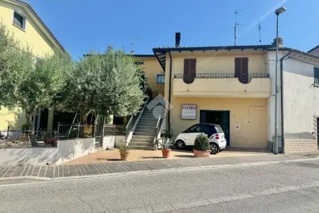 Dreizimmerwohnung in Via del Sacro Tugurio 21, Assisi - Foto 1