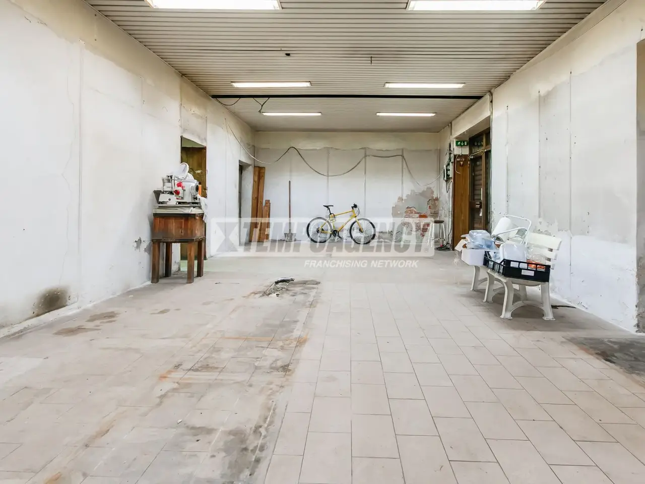 Negozio in Via Centurelli 22, Bresso, {3} - Foto 2