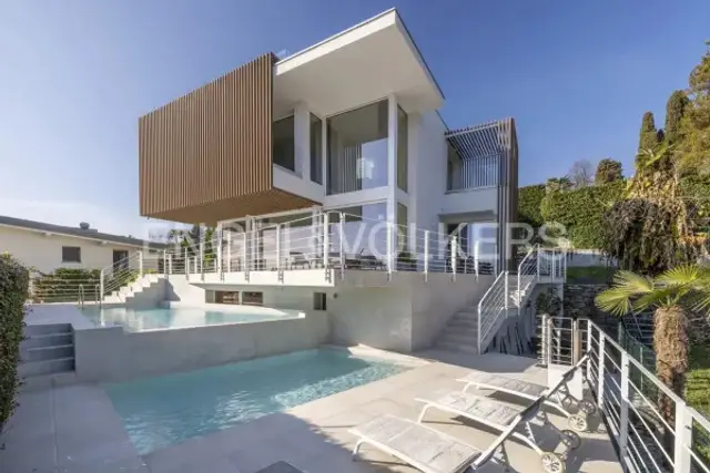 Villa in vendita, Via delle Eriche, Verbania - Foto 1