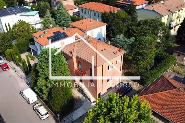 Villa in Via Curiel, 3, Correggio - Foto 1