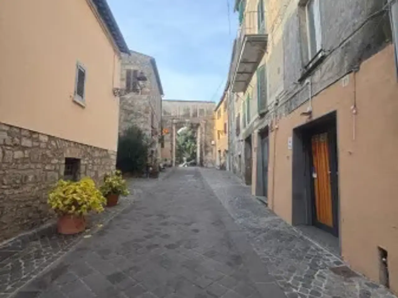 Negozio in Via Porta Fiorentina, Bolsena, {3} - Foto 1