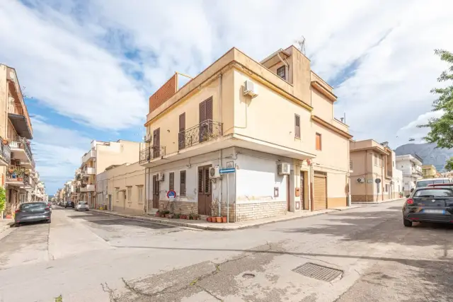 Terratetto unifamiliare in vendita, Via Giovanni Verga 7, Terrasini - Foto 1