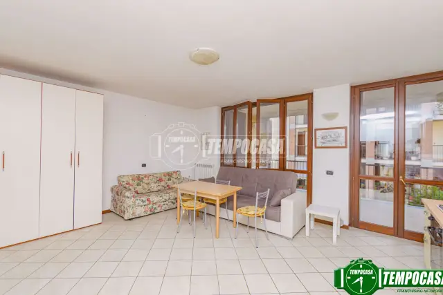 insertion image