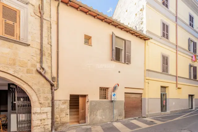 Zweizimmerwohnung in Via della Caserma 21, Tarquinia - Foto 1