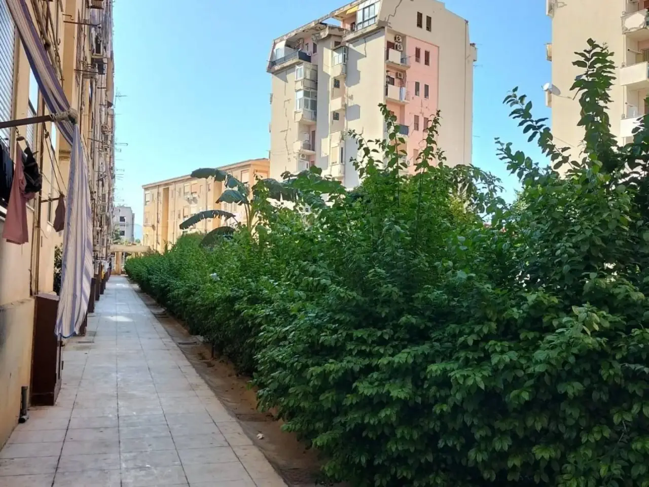 Palazzina commerciale in , Palermo, {3} - Foto 1