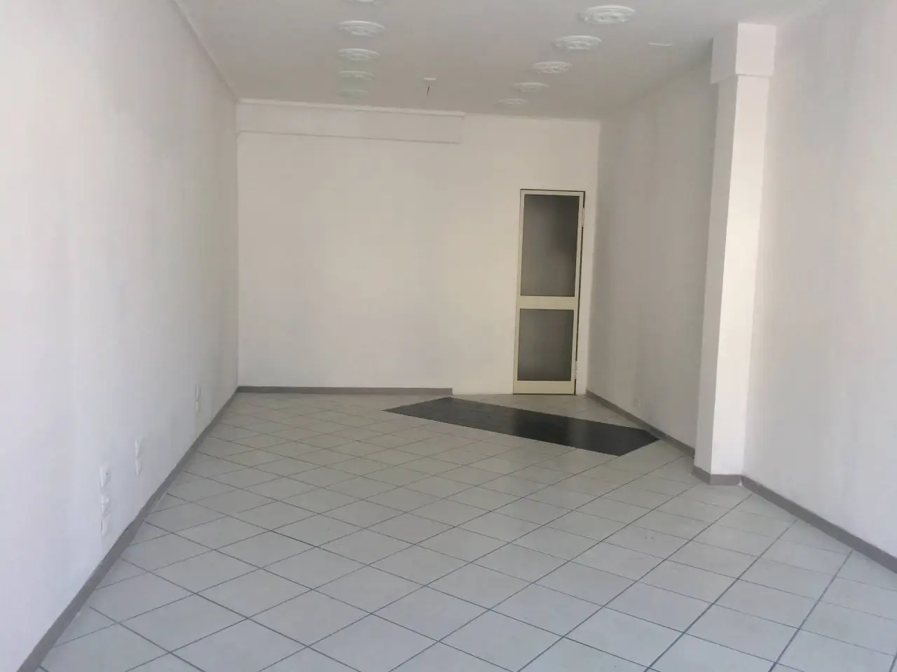 Esercizio commerciale in Via Tosco Romagnola 1220, Cascina, {3} - Foto 2