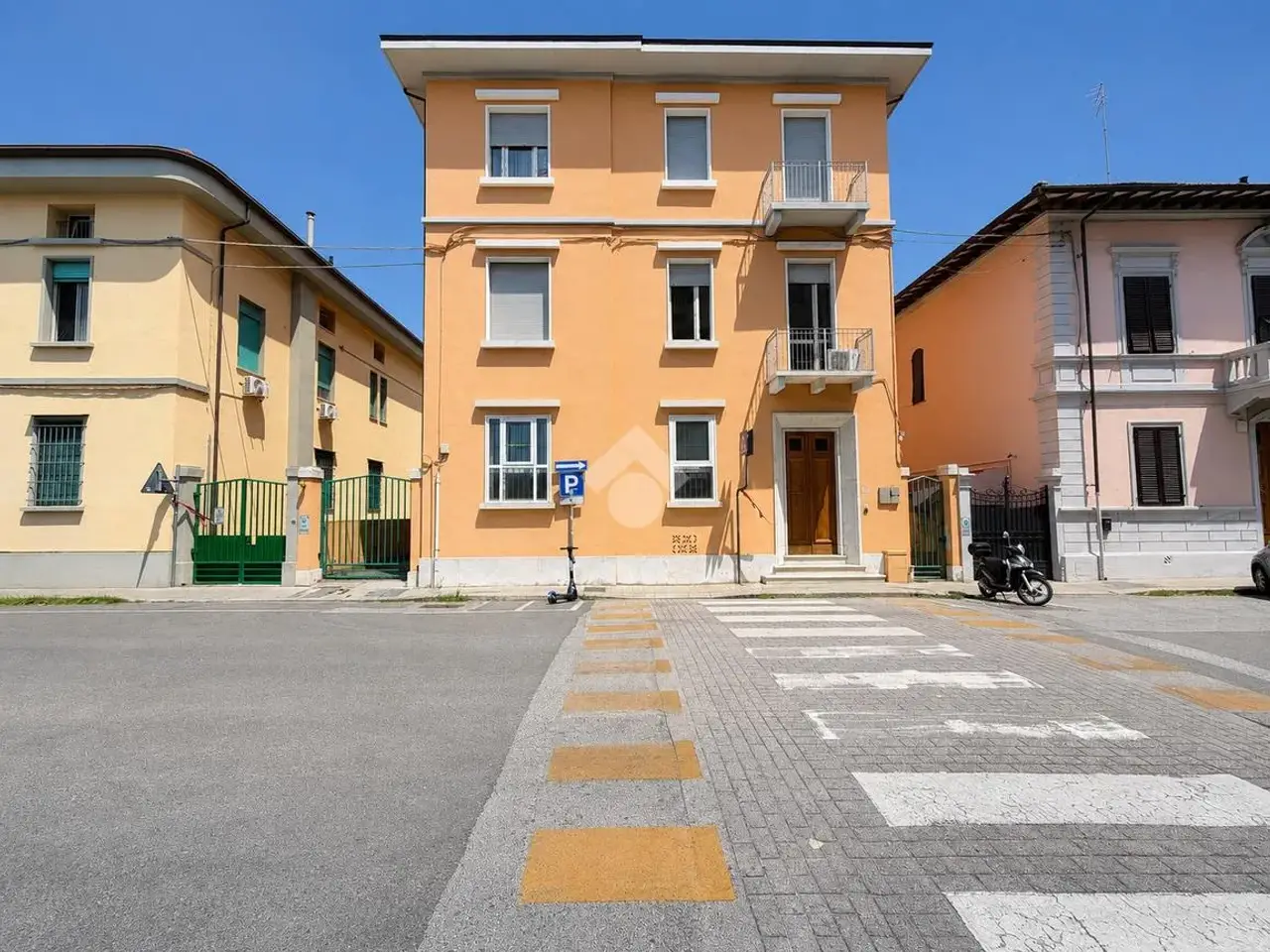 Palazzina commerciale in Via Filippo Corridoni 36, Pisa, {3} - Foto 2