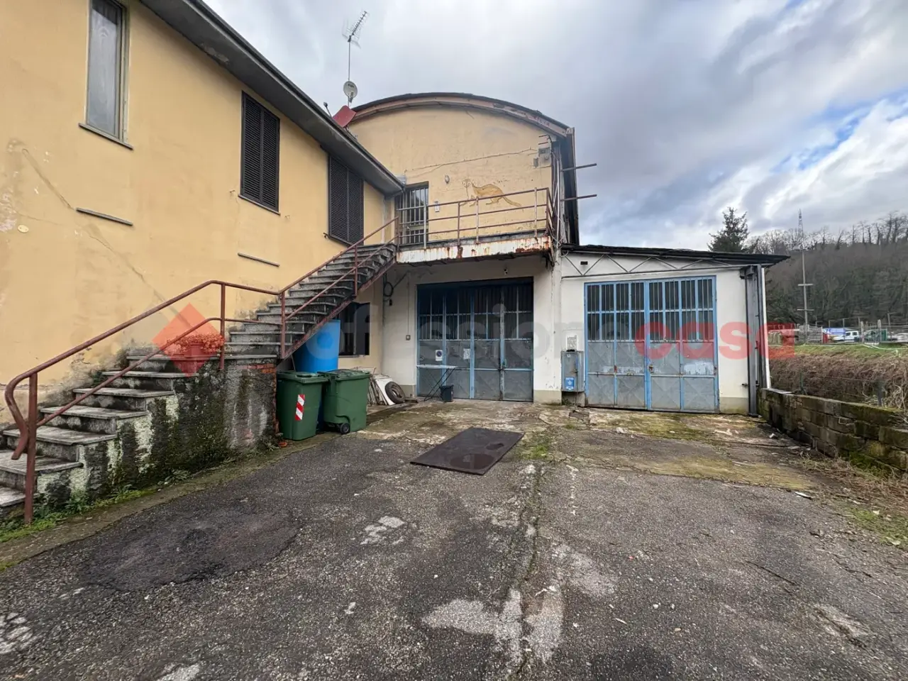 Capannone in Via Guido Rossa 27, Barga, {3} - Foto 1
