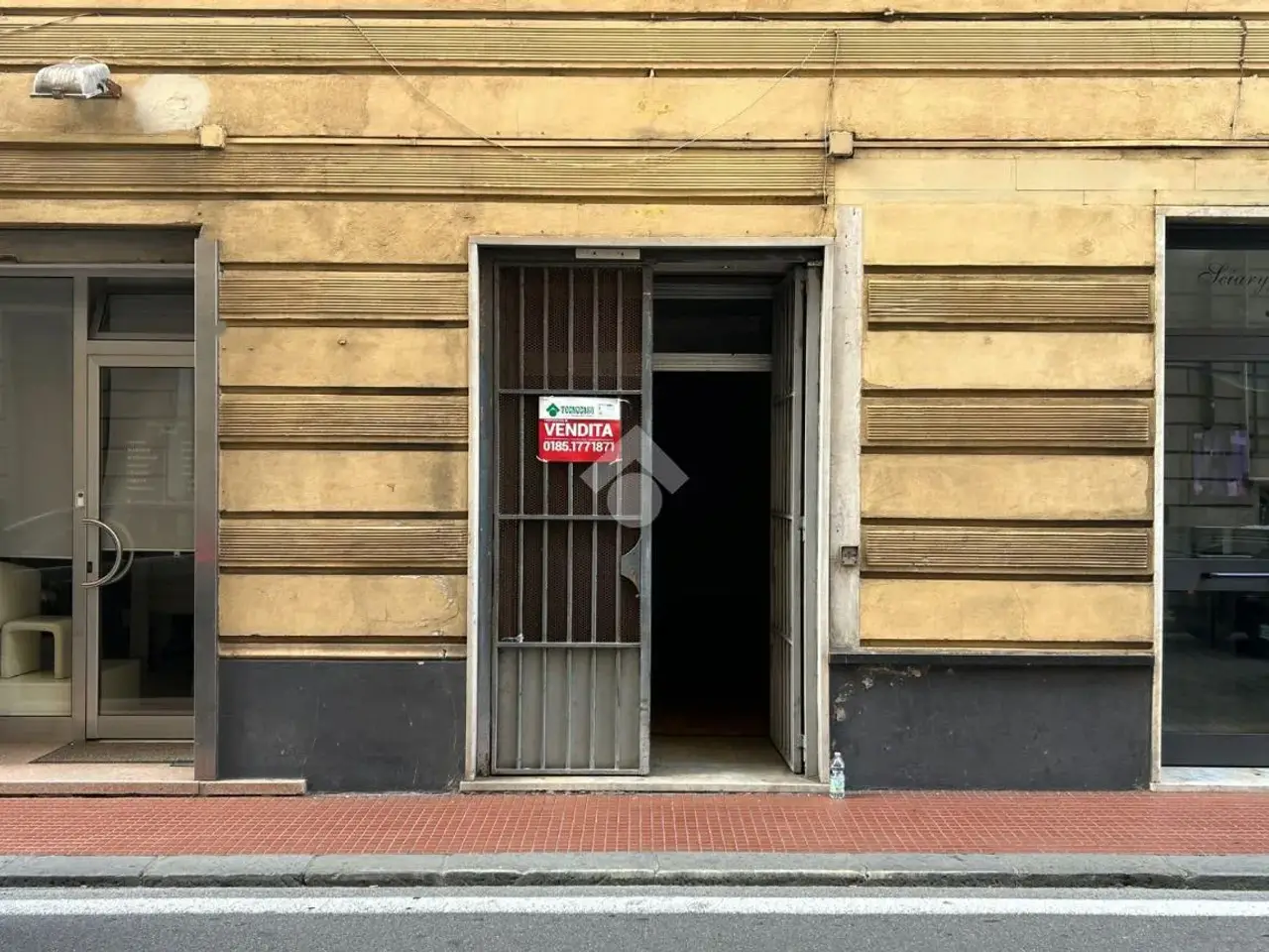 Negozio in Via Montebello, Rapallo, {3} - Foto 1