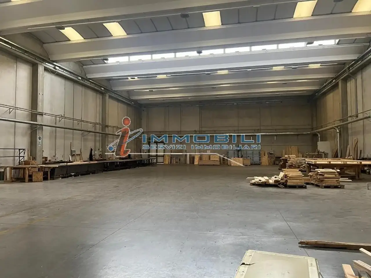 Magazzino in Via Cechov, San Giuliano Milanese, {3} - Foto 1