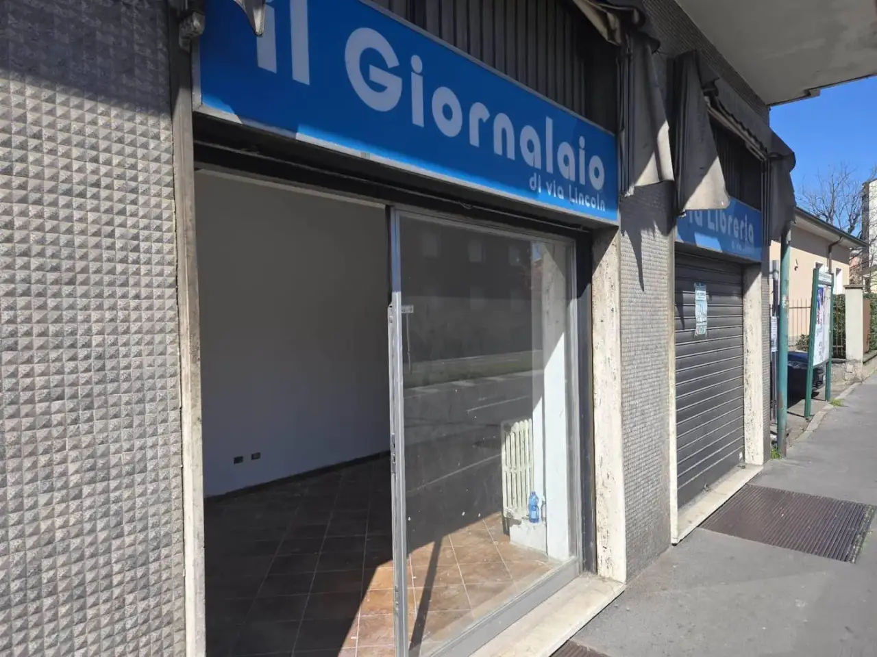 Locale commerciale in Via Lincoln 46, Cinisello Balsamo, {3} - Foto 1