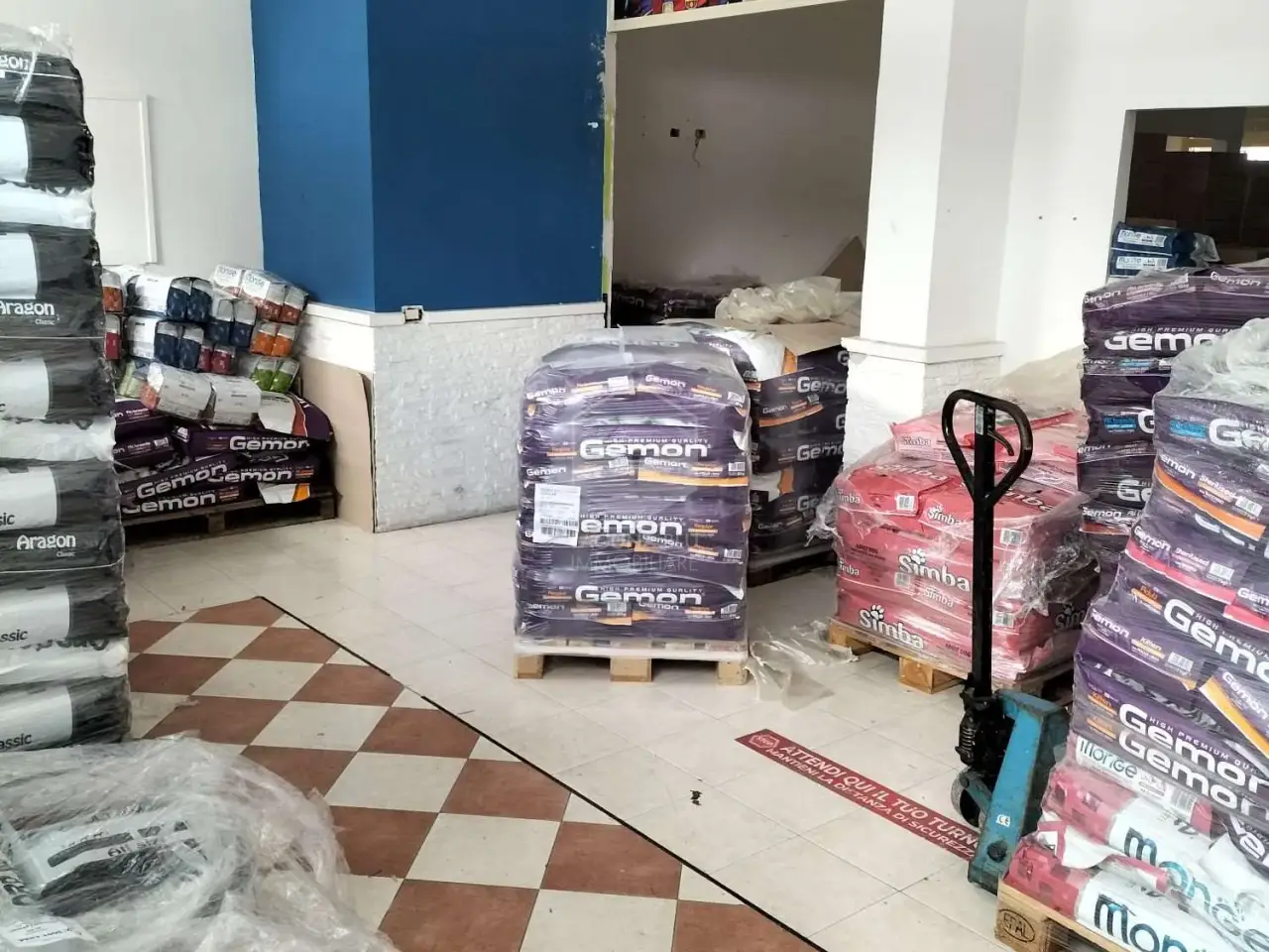 Magazzino in Via Luigi Vaccara, Mazara Del Vallo, {3} - Foto 2