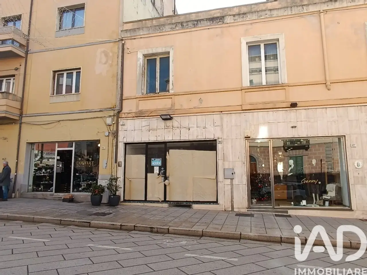 Negozio in Corso Umberto I 155, Olbia, {3} - Foto 1