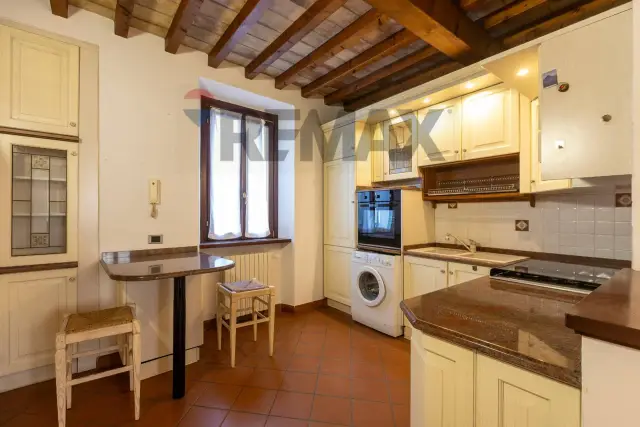 insertion image