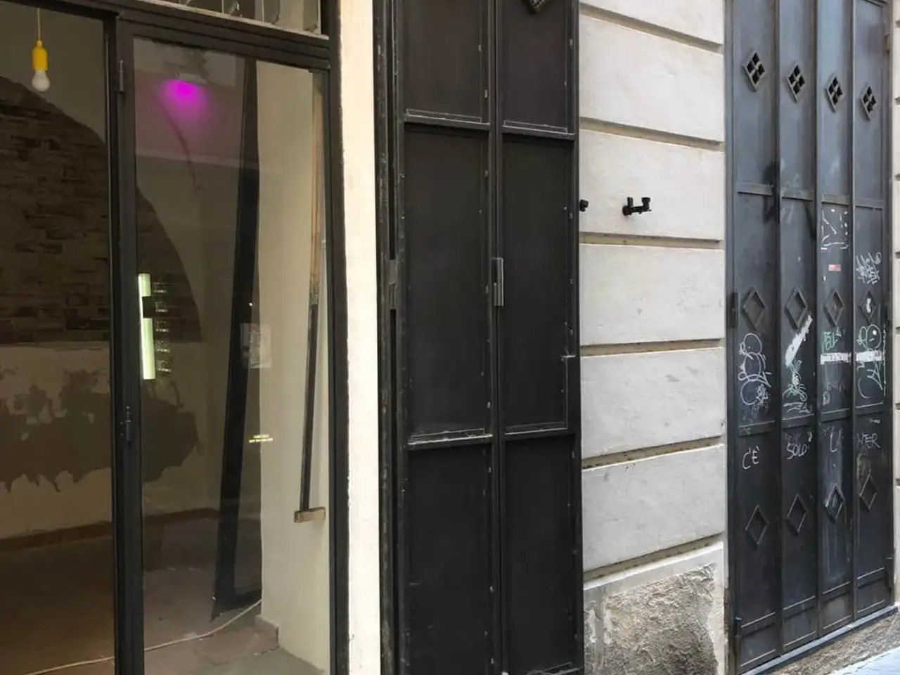 Negozio in Via Porta di Mare, Salerno, {3} - Foto 2