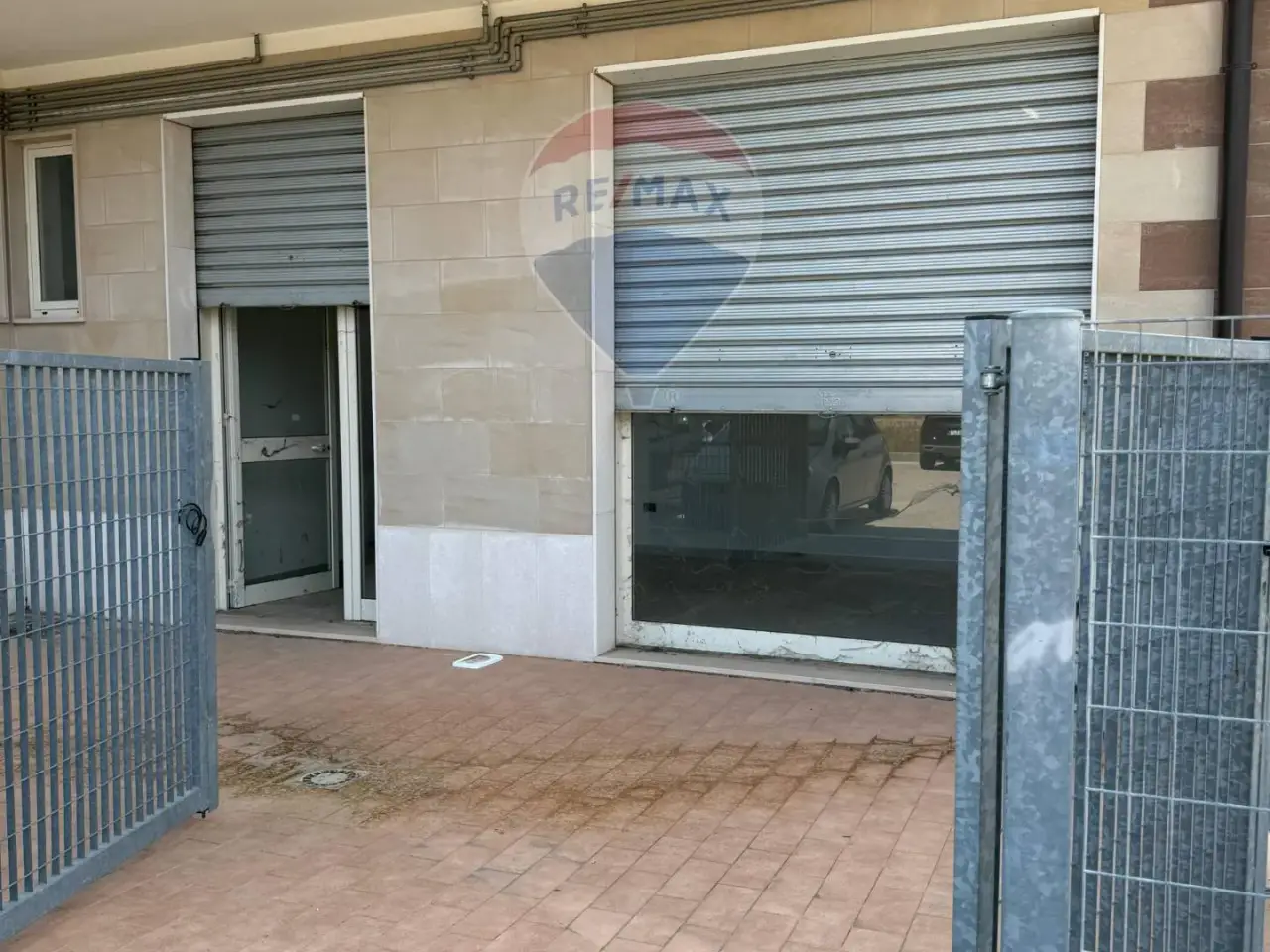 Laboratorio in Via Manfredonia 19, Foggia, {3} - Foto 2