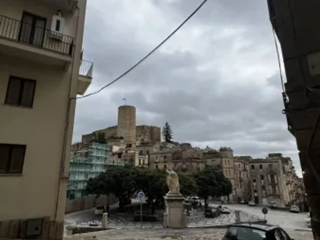 Filiale bancaria in Largo San Nicola 2, Salemi, {3} - Foto 1