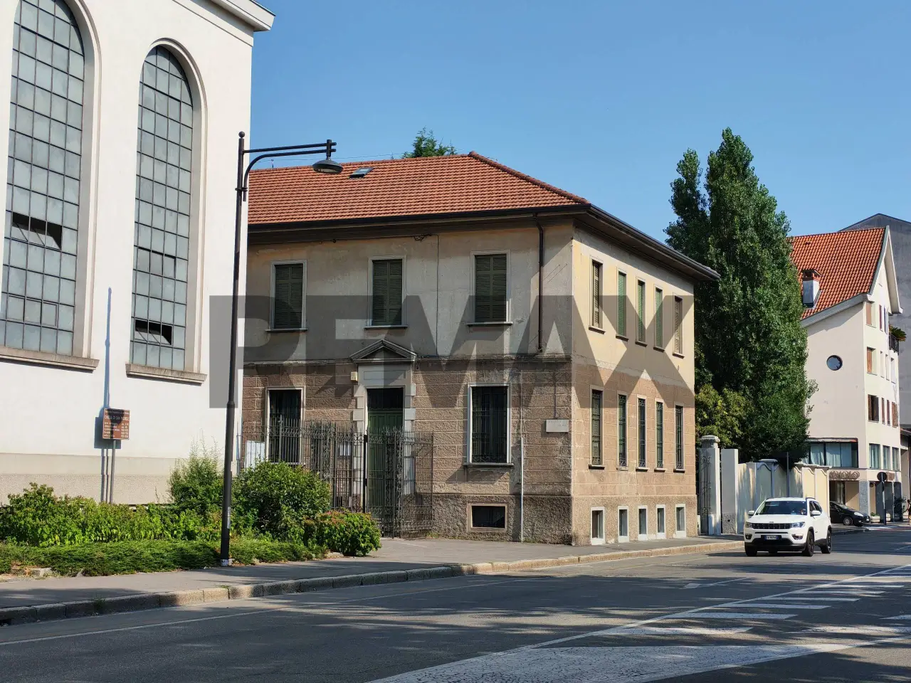 Ufficio in Piazza Manzoni 14, Busto Arsizio, {3} - Foto 2