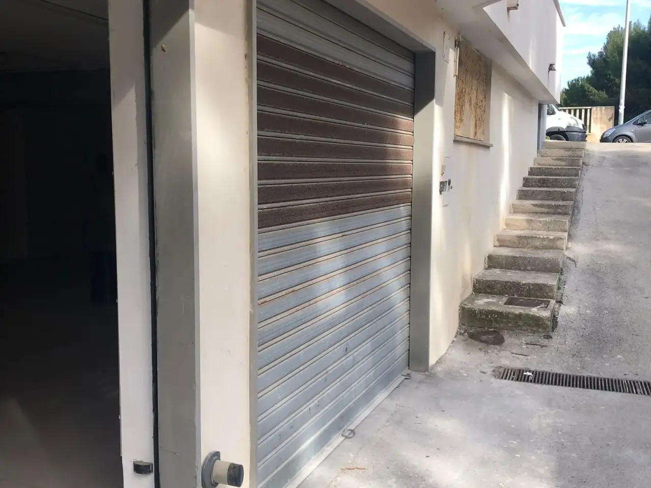 Parcheggio chiuso in Via Ludovico Ariosto 29, Monopoli, {3} - Foto 1