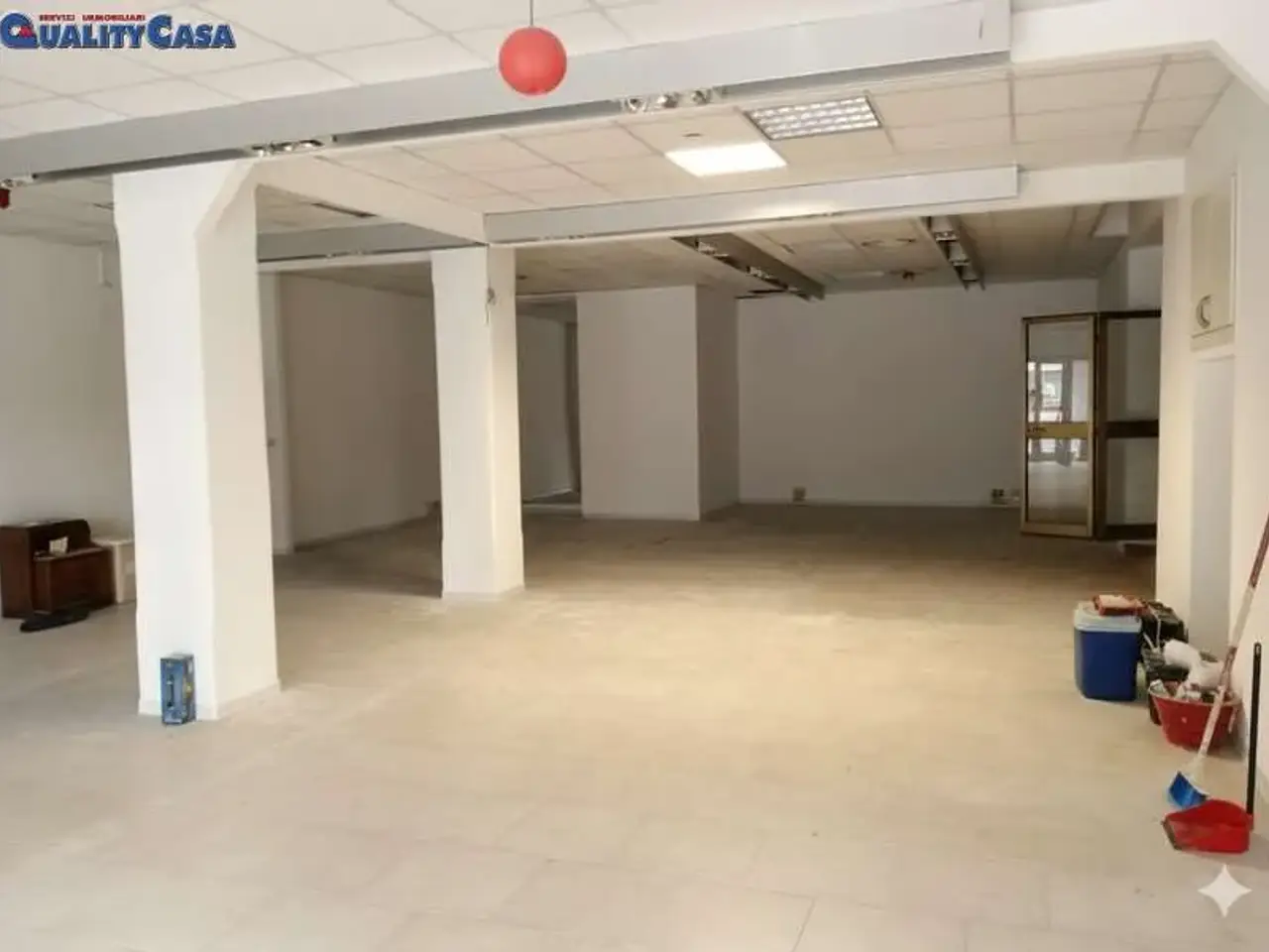 Negozio in Via Flaminia 38, Ancona, {3} - Foto 2