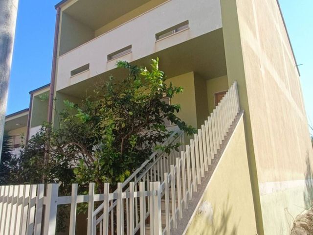 Detached house in Via Maestrale 28, Carloforte - Photo 1