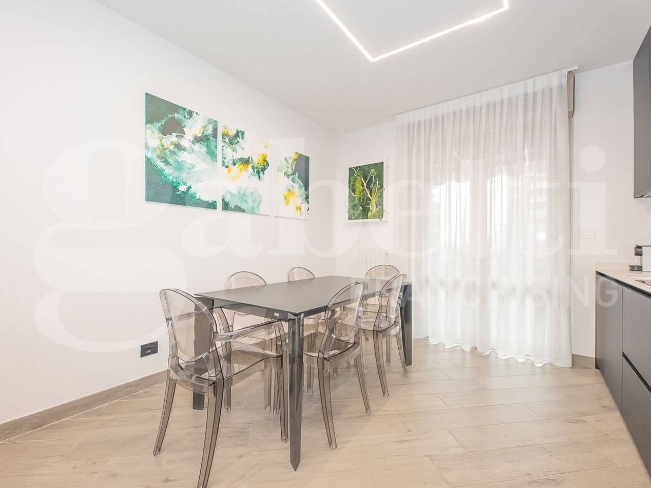 immagine annuncio 1 di 4