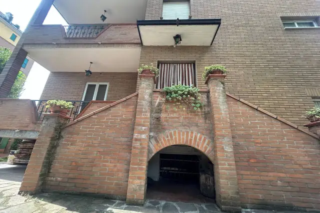 Mansion in Via del Tricolore, Sassuolo - Photo 1