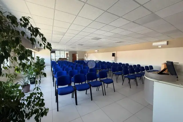 insertion image
