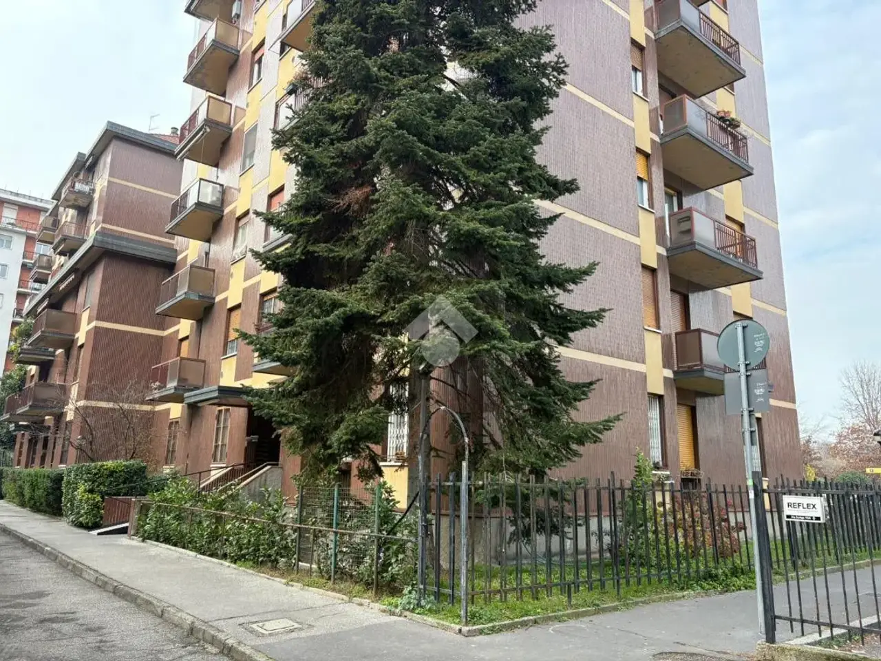 Ufficio in Via Zurigo, Milano, {3} - Foto 1