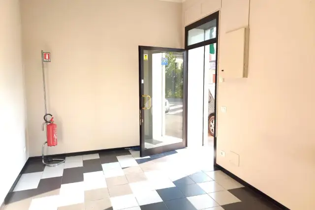 insertion image