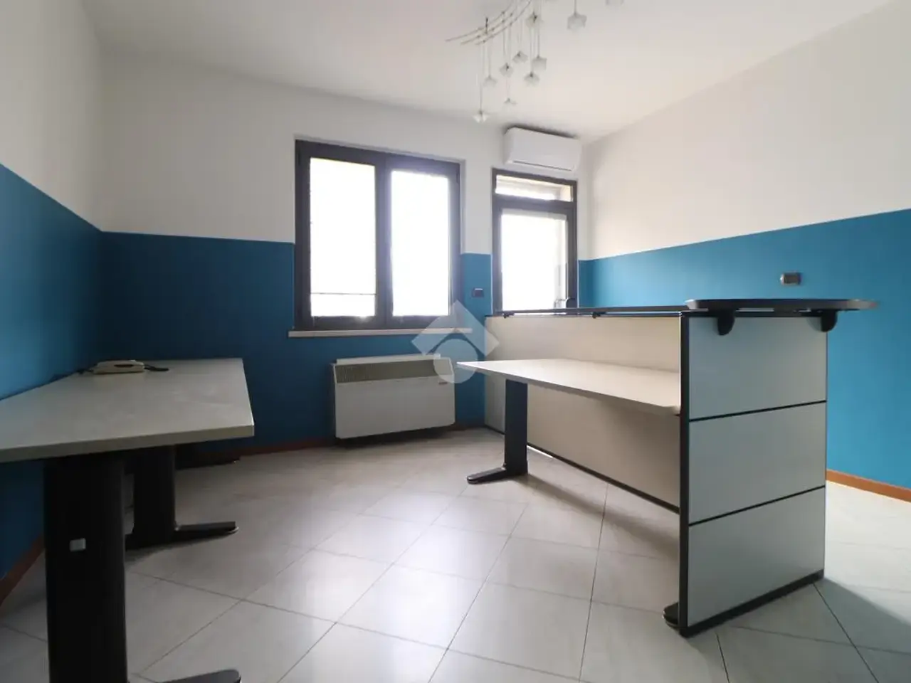 Ufficio in Via Gramsci 1, Porto Mantovano, {3} - Foto 2