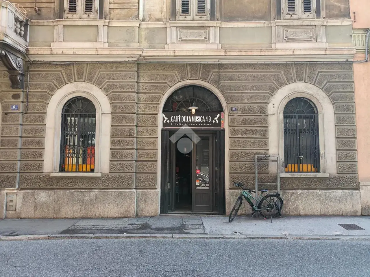 Negozio in Via Domenico Rossetti 6, Trieste, {3} - Foto 1