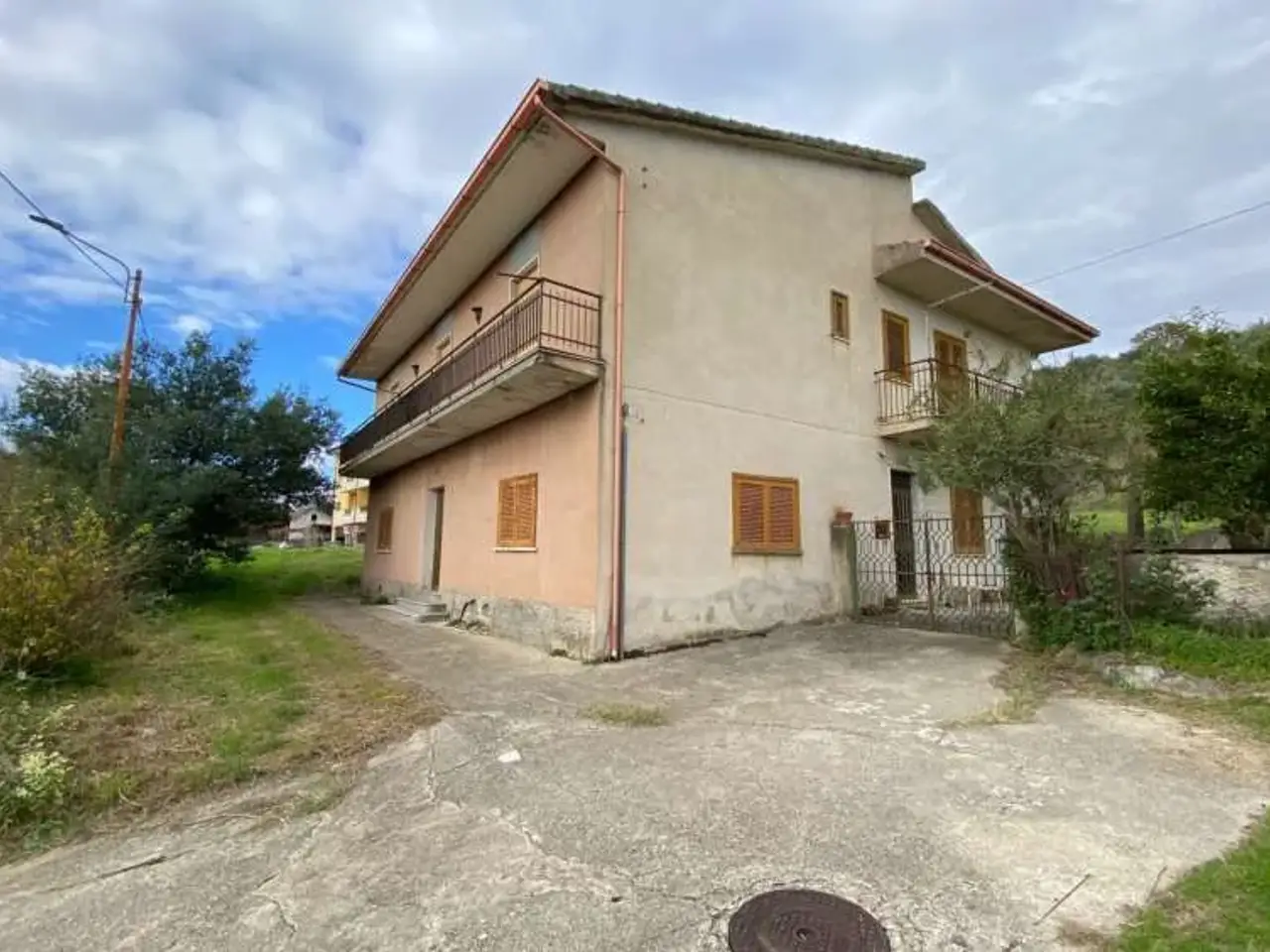 Fabbricato misto in , Montalto Uffugo, {3} - Foto 2