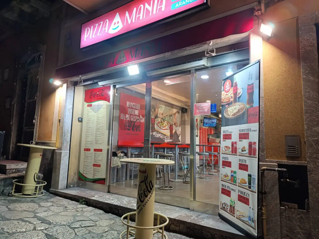 Esercizio commerciale in Viale San Pancrazio 40, Taormina, {3} - Foto 1