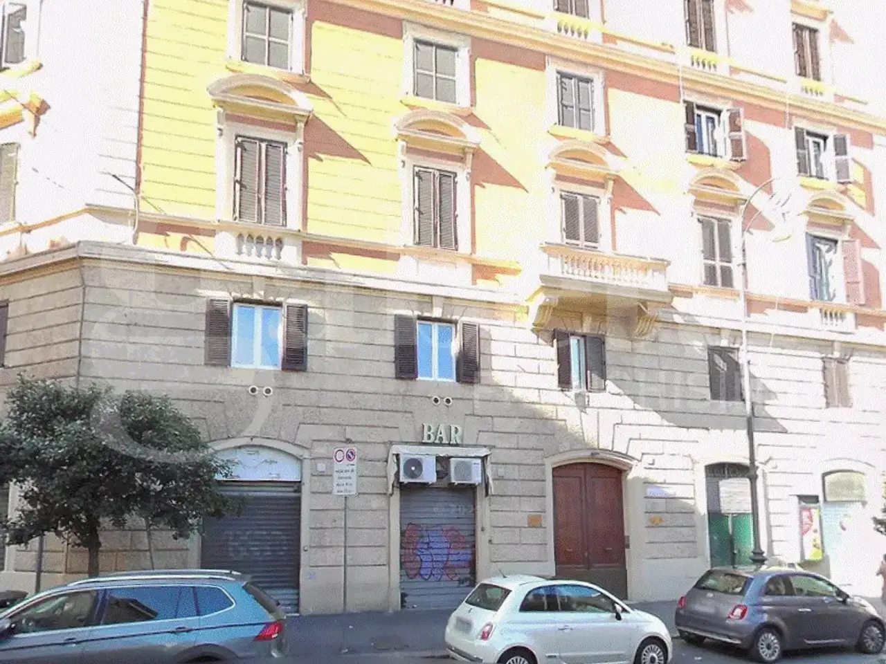 Negozio in Piazza Alessandria -, Roma, {3} - Foto 1