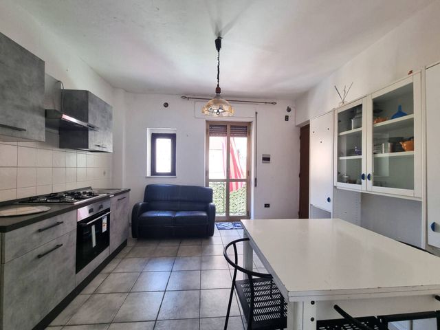 3-room flat in Via Regina Madre 7, Catanzaro - Photo 1