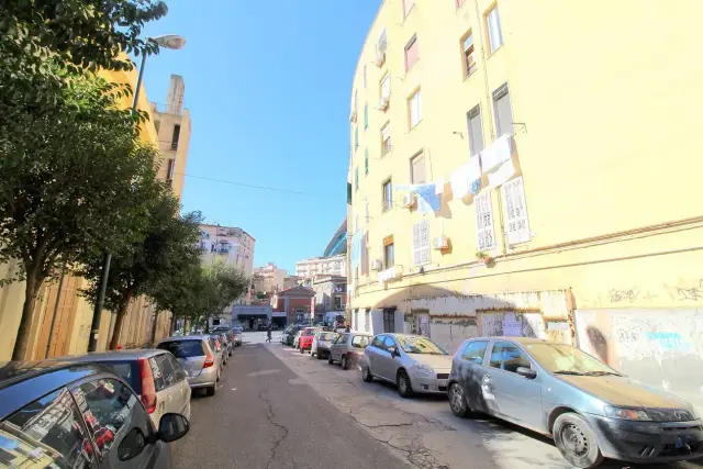 Bilocale in Via Ludovico Antonio Astore, Napoli - Foto 1