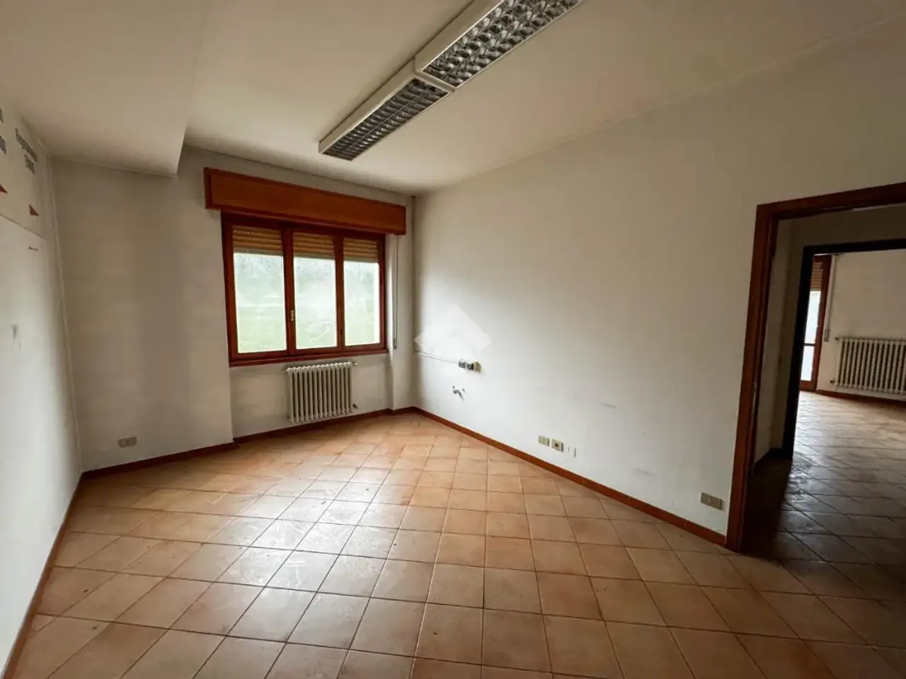 Ufficio in Via Nazionale 11, Calco, {3} - Foto 1