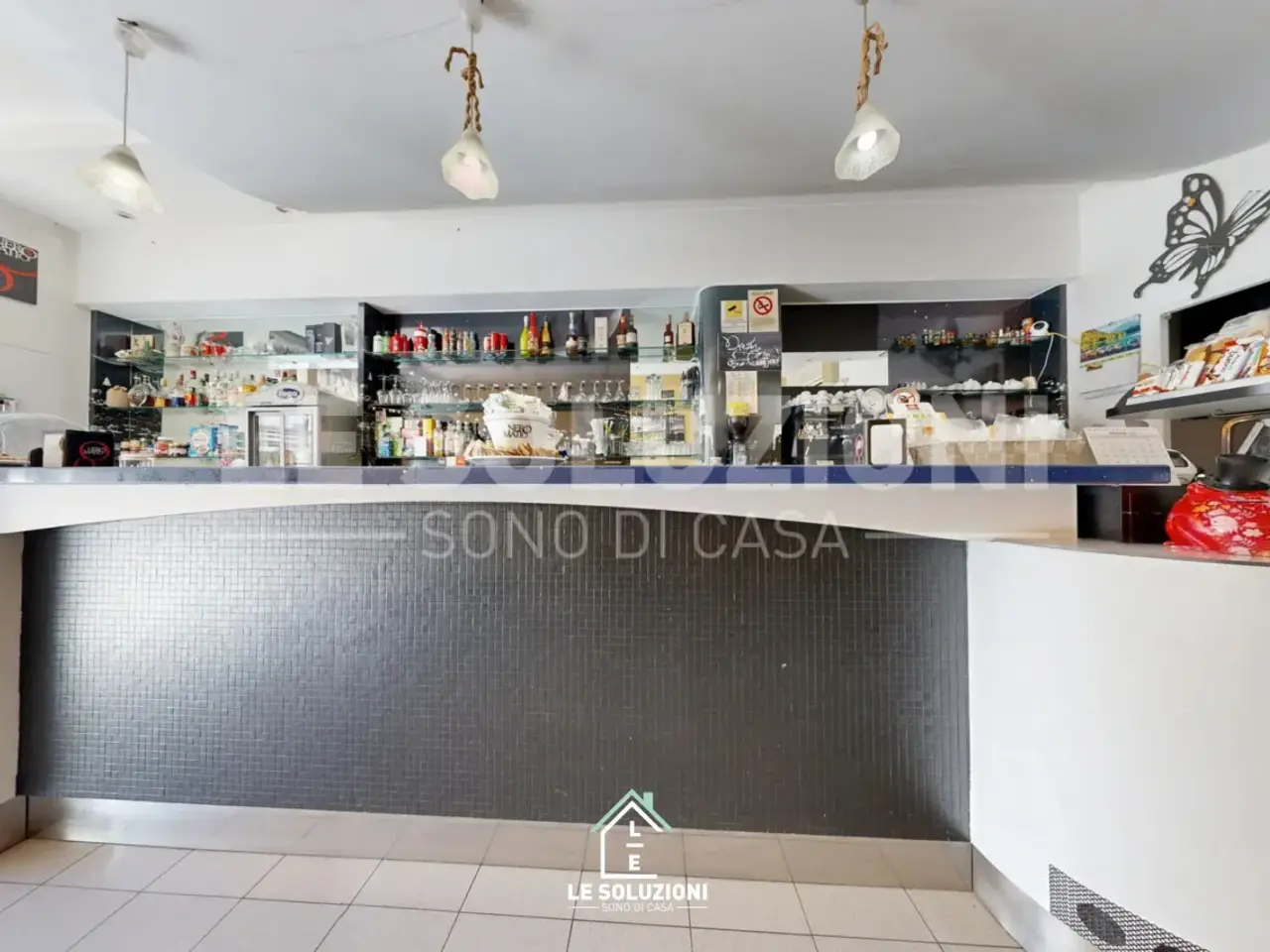 Bar in Via Napoleone Bonaparte 44, Putignano, {3} - Foto 1