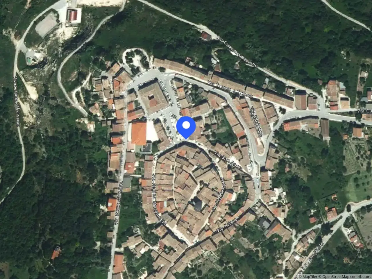 Fabbricato misto in Contrada Fonte Pezzenti Snc, Oratino, {3} - Foto 1