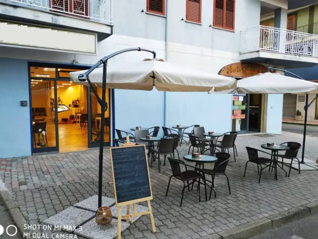 Esercizio commerciale in Corigliano-Rossano - Viale S. Angelo, 223, Corigliano-Rossano, {3} - Foto 2