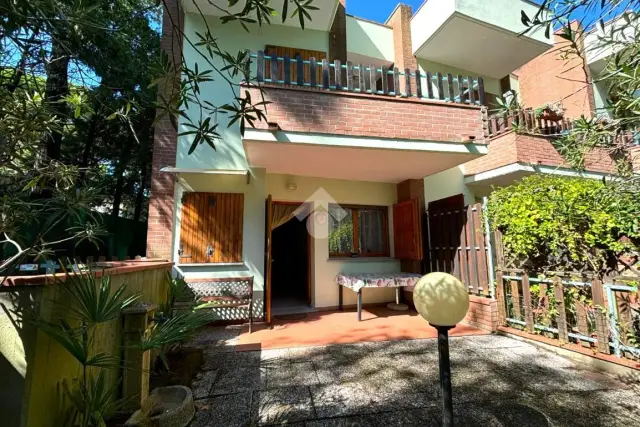 Terraced house in Viale delle Palme 38, Ravenna - Photo 1