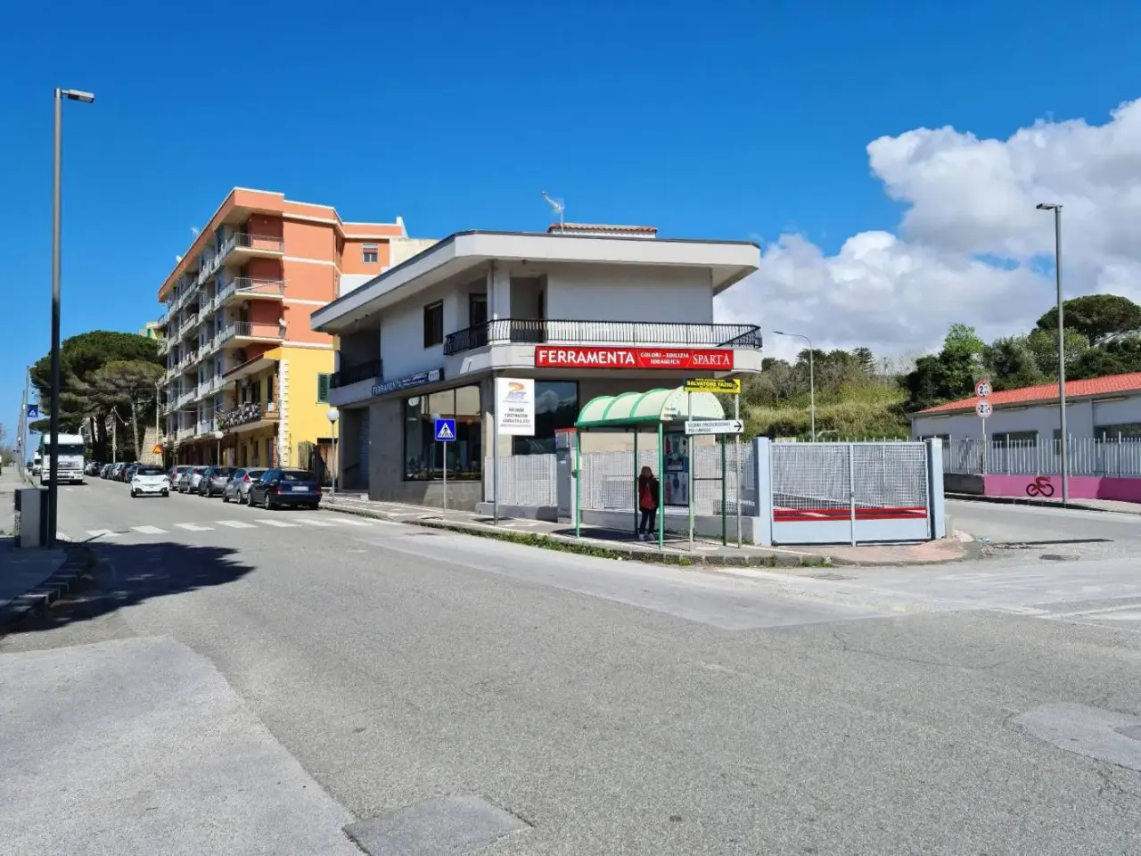 Palazzina commerciale in Via Antonello da Messina 2, Villafranca Tirrena, {3} - Foto 1