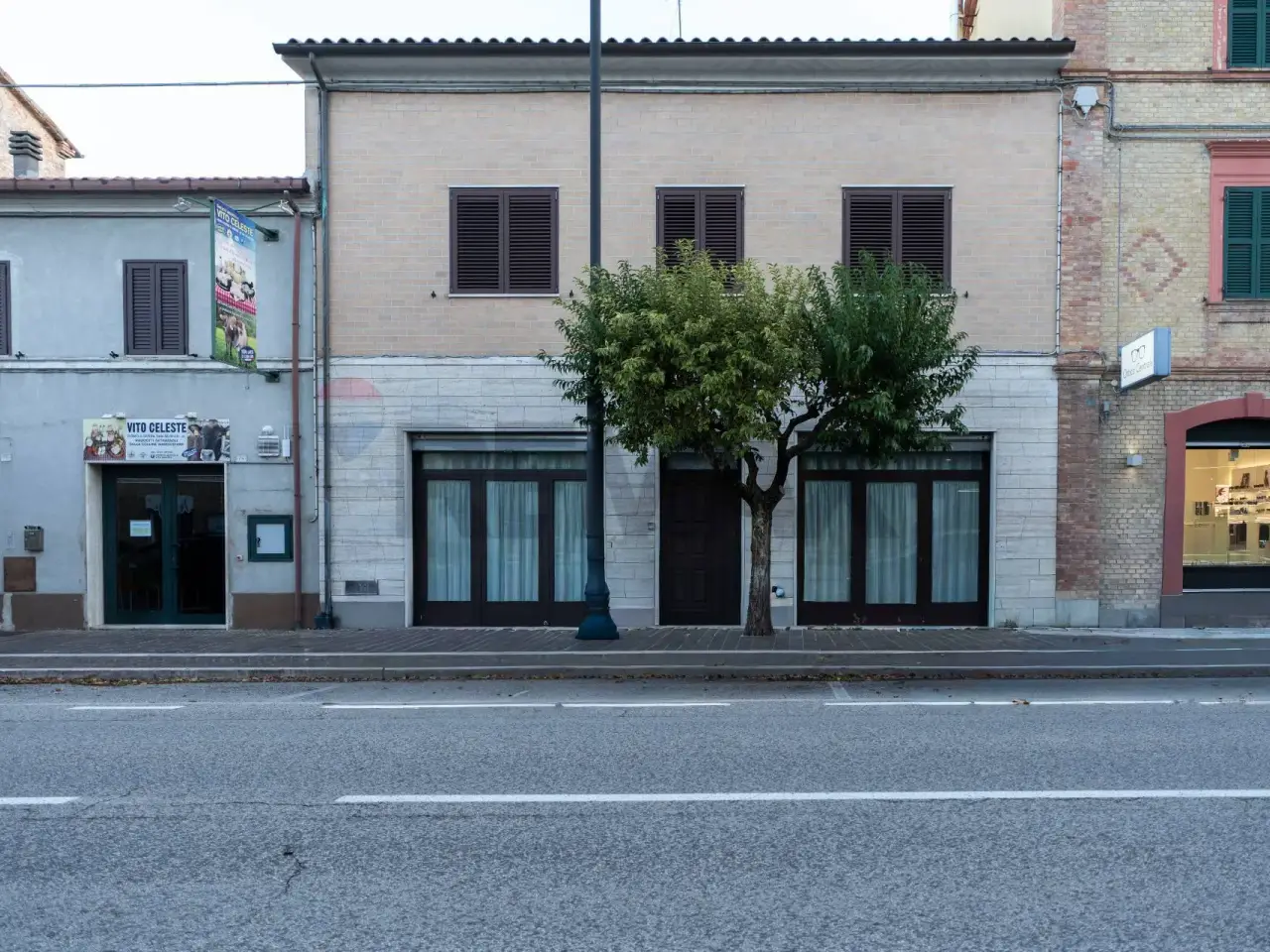 Negozio in , Maiolati Spontini, {3} - Foto 1