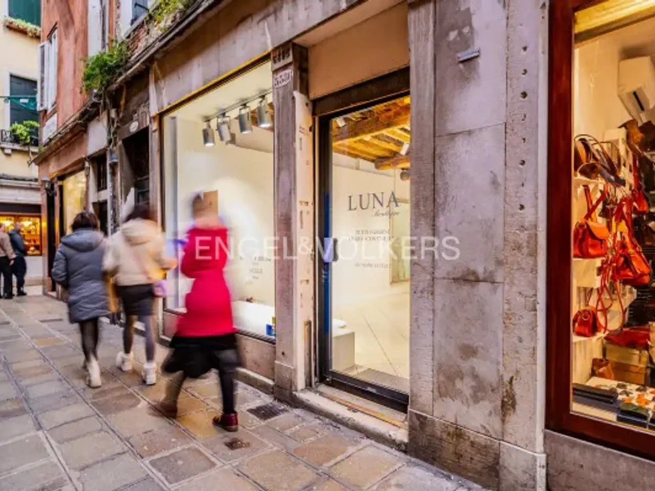 Tempo libero in Salizada San Lio, Venezia, {3} - Foto 1