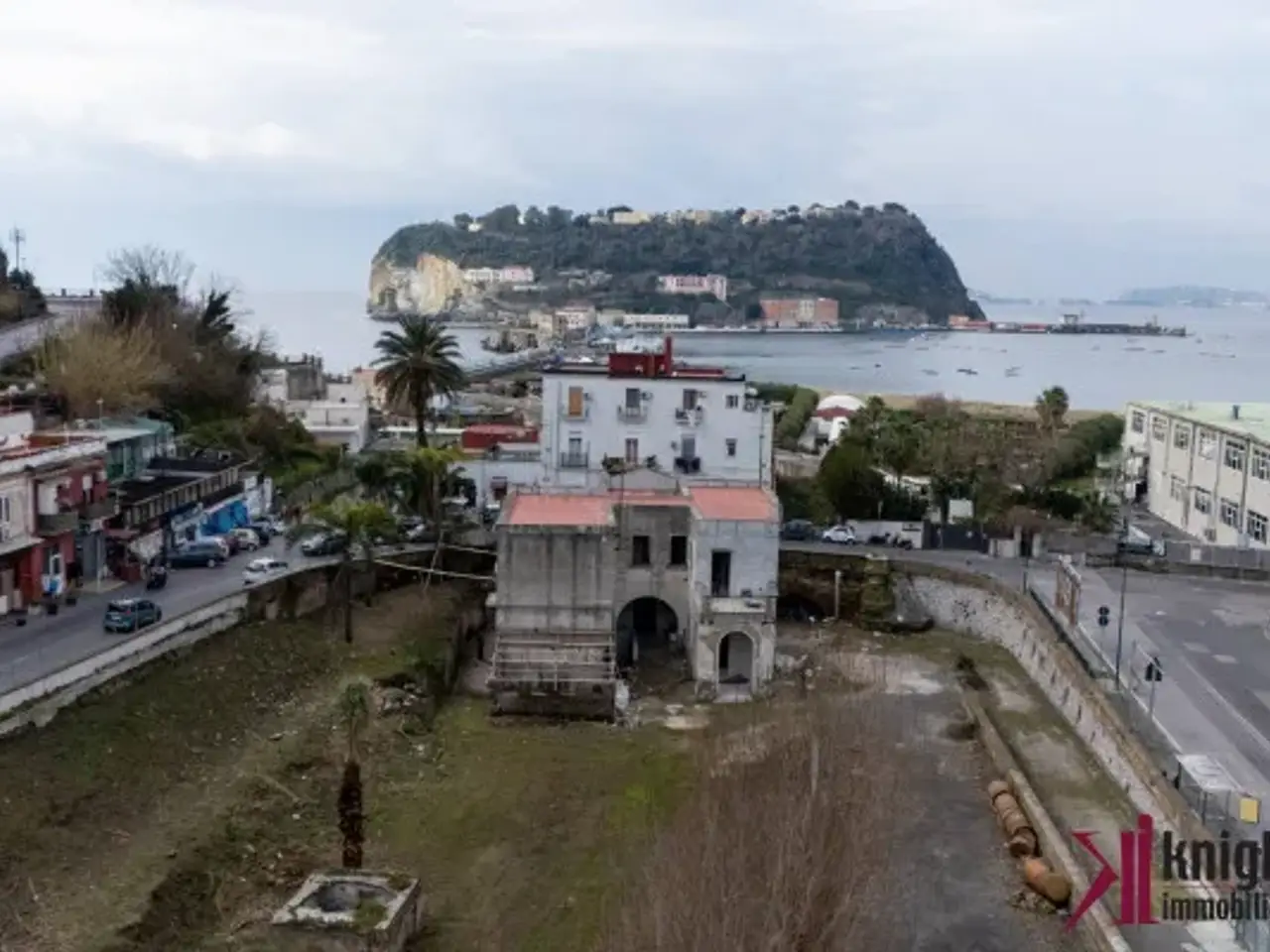 Negozio in Discesa Coroglio 37, Napoli, {3} - Foto 1