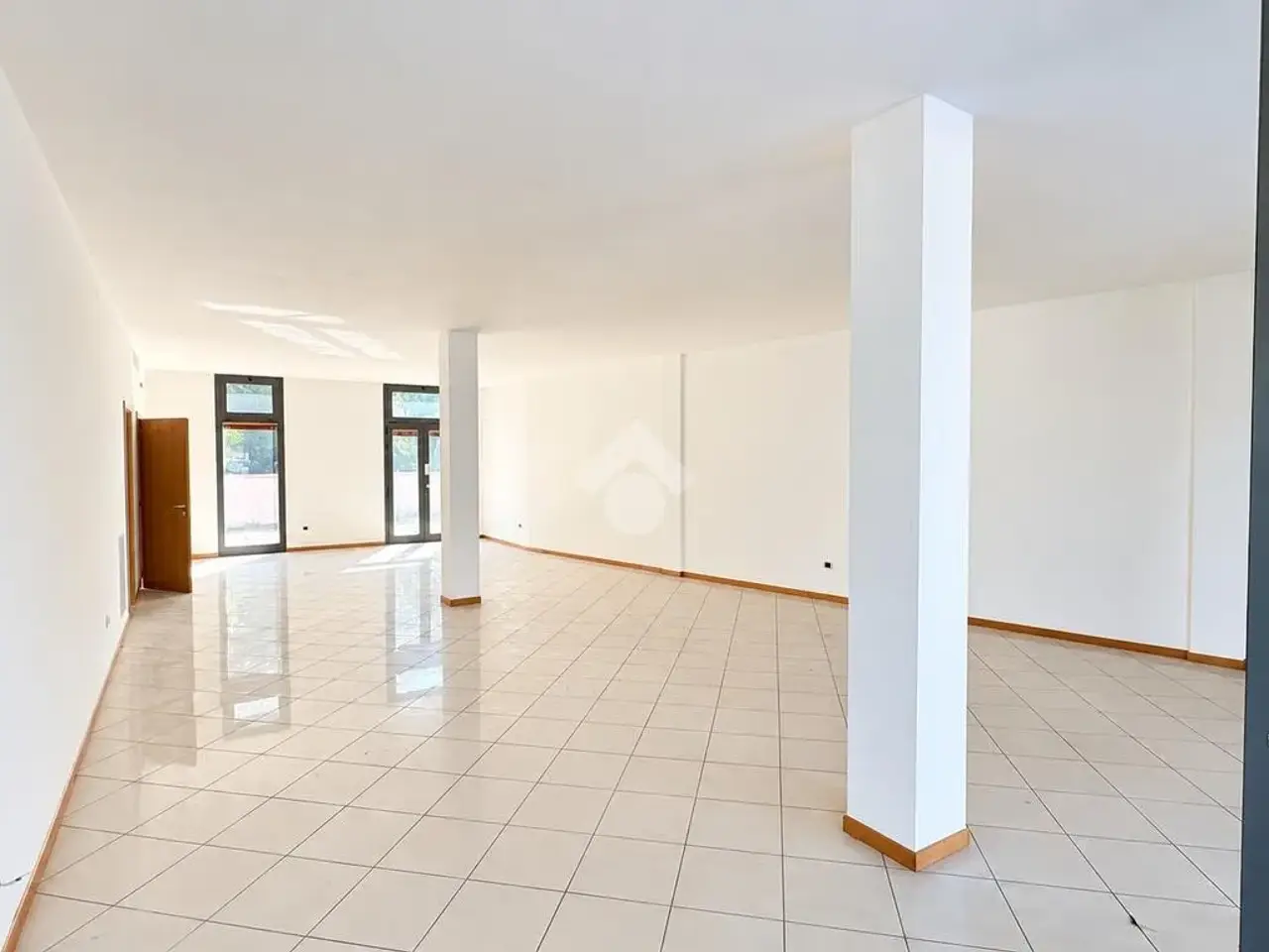 Negozio in Via Roma 86, San Giorgio Delle Pertiche, {3} - Foto 2